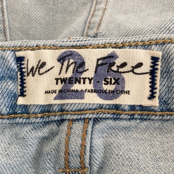 Free People Ripped Denim Mini Skirt Montauk Sz 26 - Picture 5 of 6